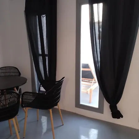 Kelly's Otel Imerovigli (Santorini)