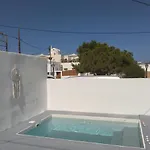 Kelly's מלון